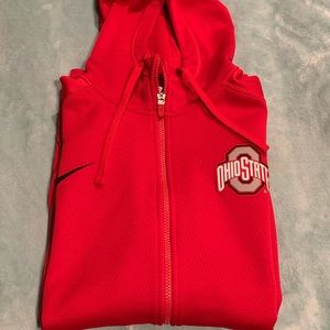 New without tags Nike Therma-fit L Red zip hoody.